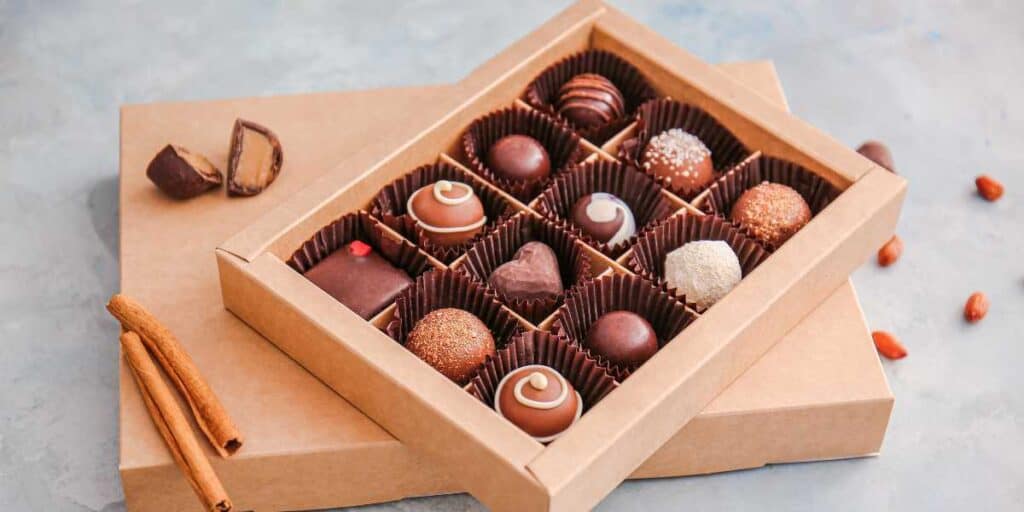 Custom Chocolate Gift Boxes For Chocolate Day
